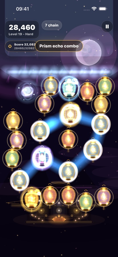 Glowfall gameplay showing a prism echo combo.